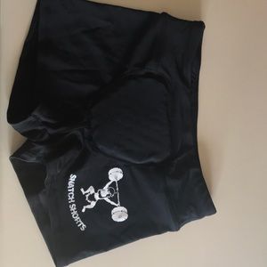 Snatch shorts